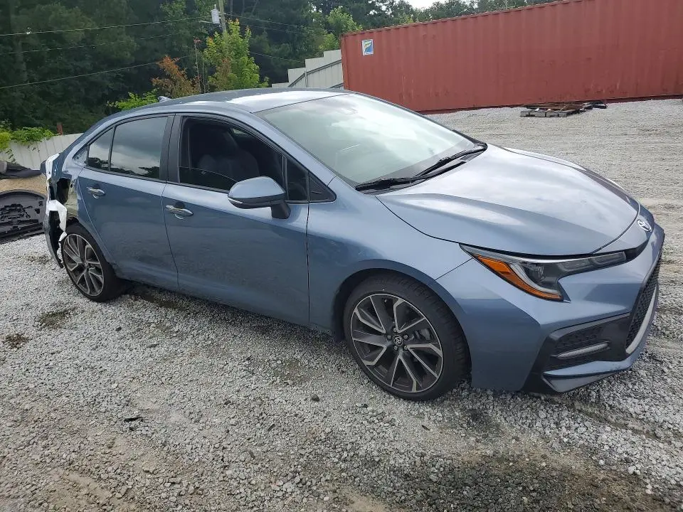 2020 TOYOTA COROLLA SE  