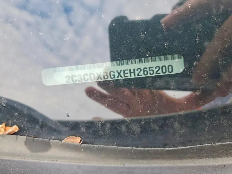 2014 DODGE CHARGER SE  