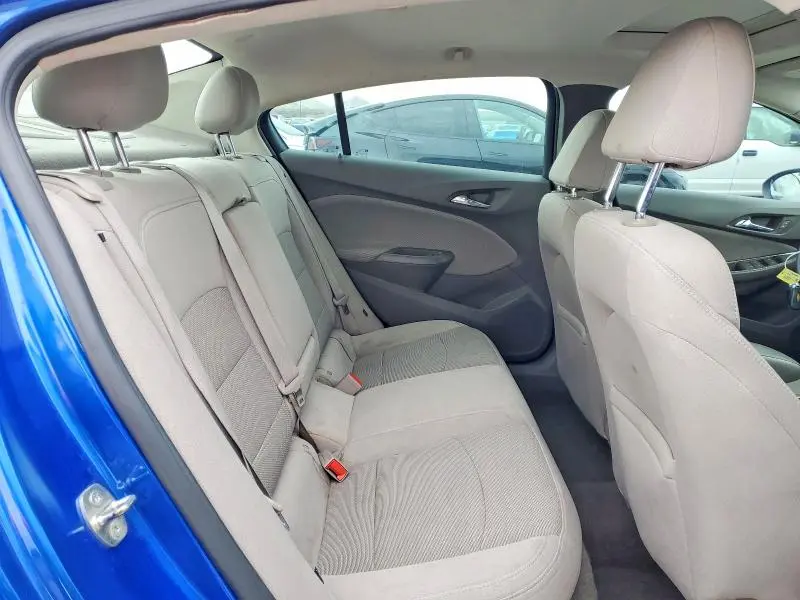 2016 CHEVROLET CRUZE LT  