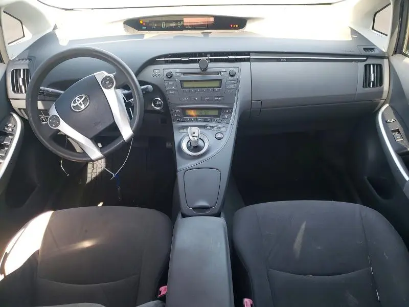 2010 TOYOTA PRIUS II  