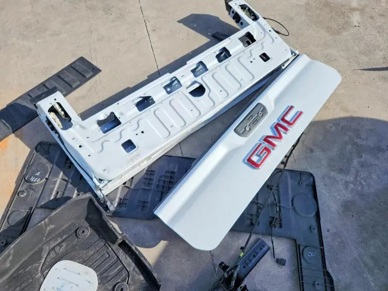 2019 GMC SIERRA K1500 AT4  