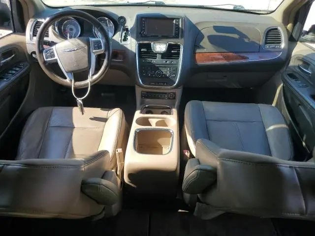 2011 CHRYSLER TOWN & COUNTRY LIMITED  