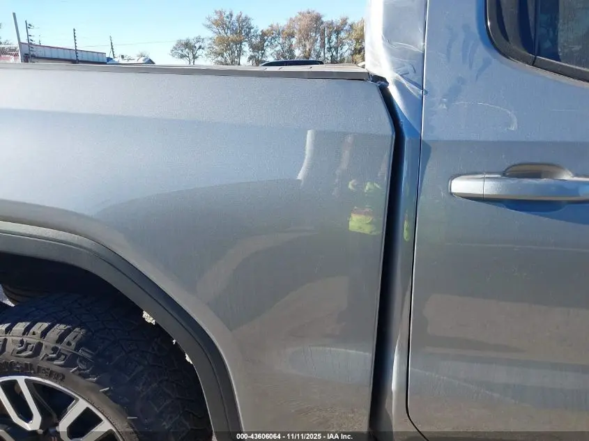 2024 GMC SIERRA 1500 4WD  SHORT BOX AT4