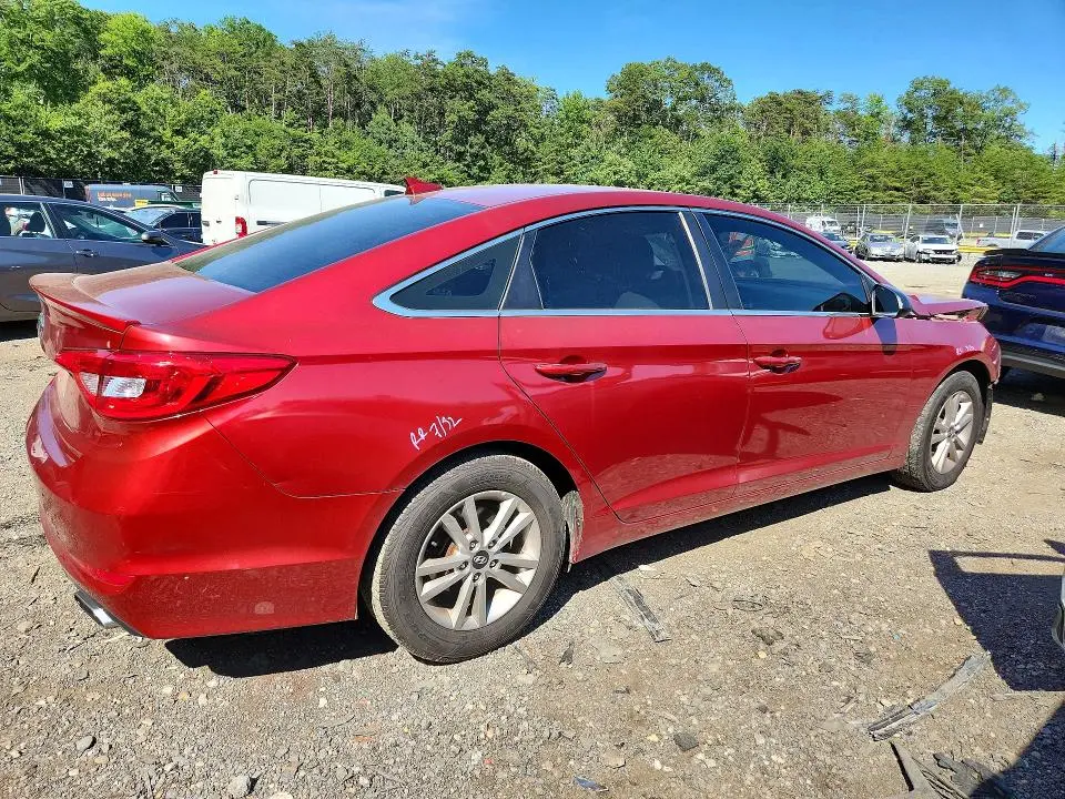 2016 HYUNDAI SONATA SE  