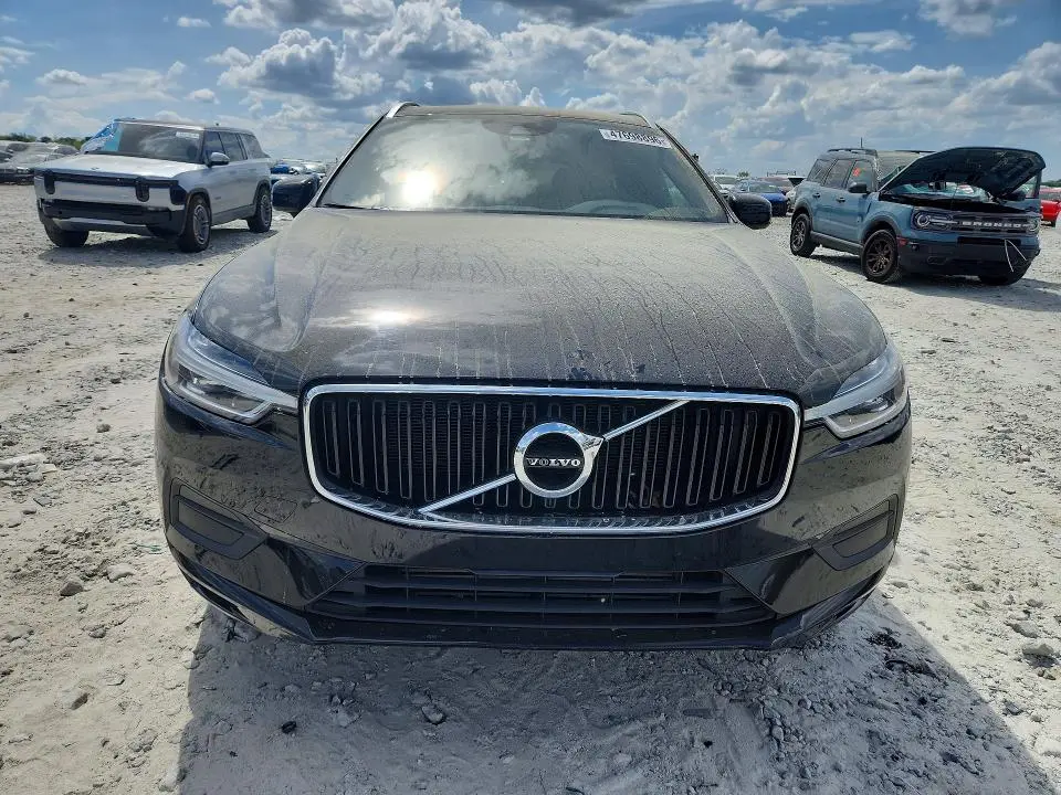 2019 VOLVO XC60 T5 MOMENTUM  
