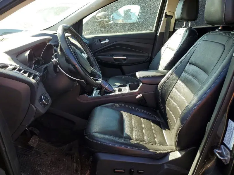 2017 FORD ESCAPE TITANIUM  