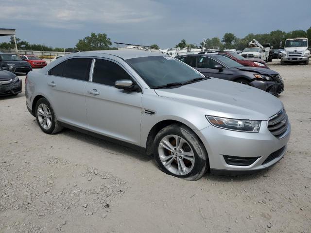 2017 FORD TAURUS SEL