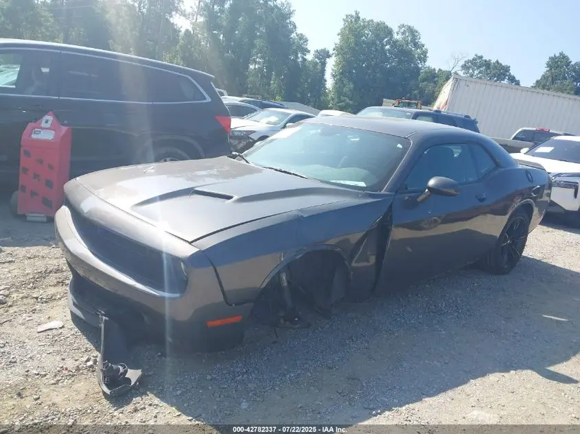 2018 DODGE CHALLENGER SXT