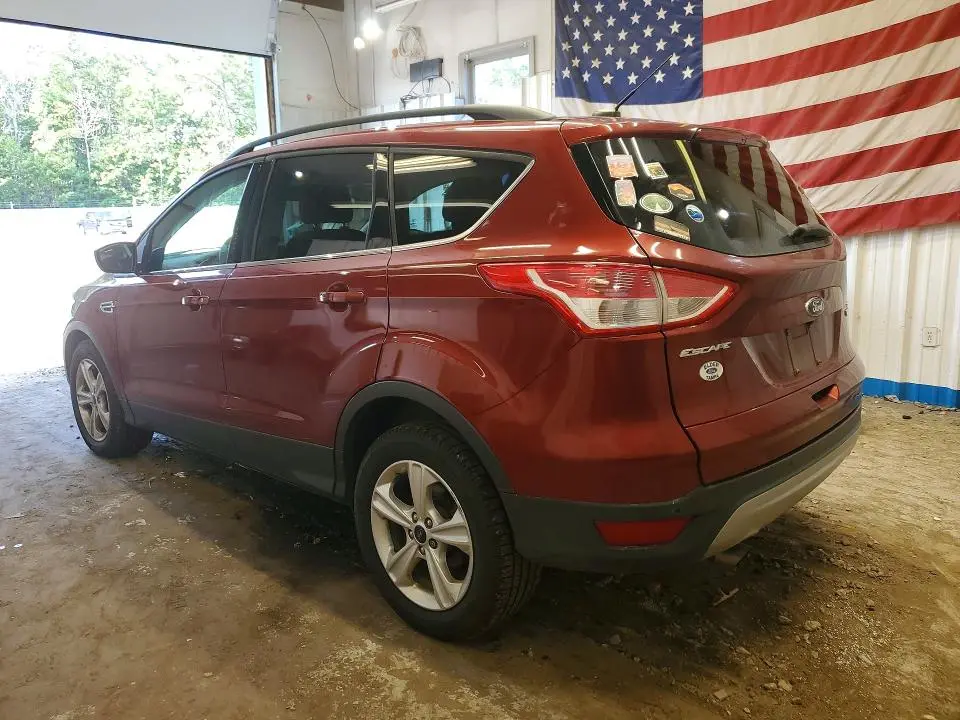 2016 FORD ESCAPE SE  