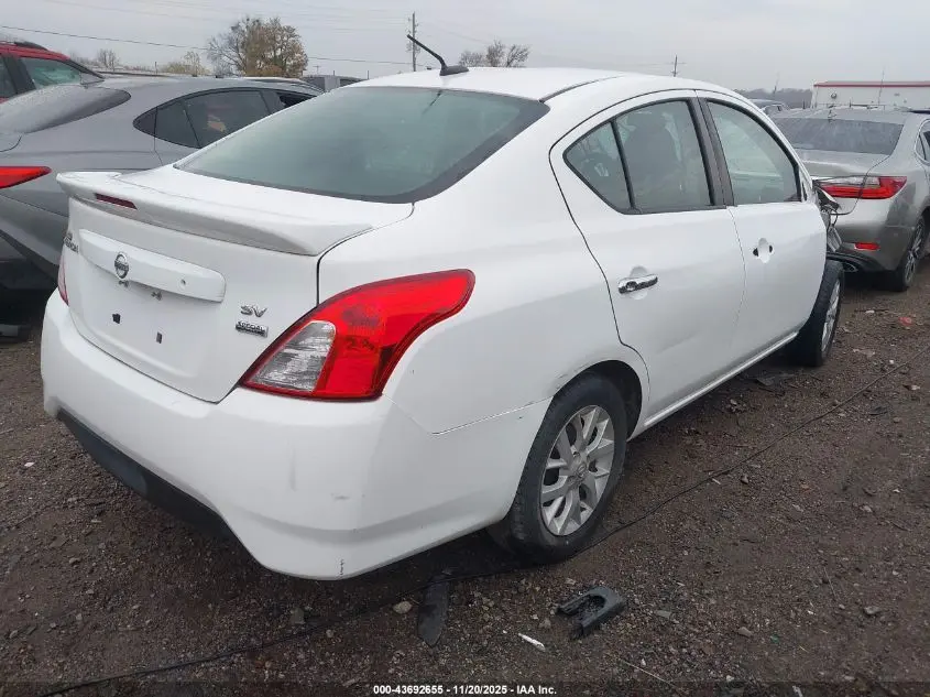 2017 NISSAN VERSA 1.6 SV