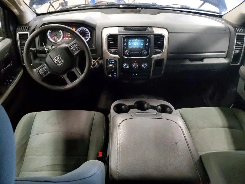 2018 RAM 1500 SLT  