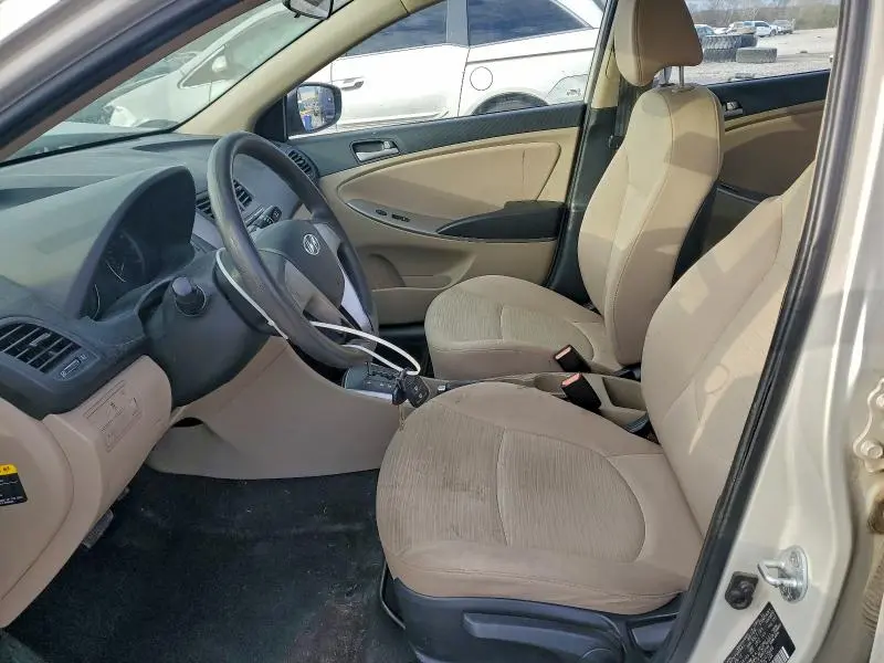 2016 HYUNDAI ACCENT SE  