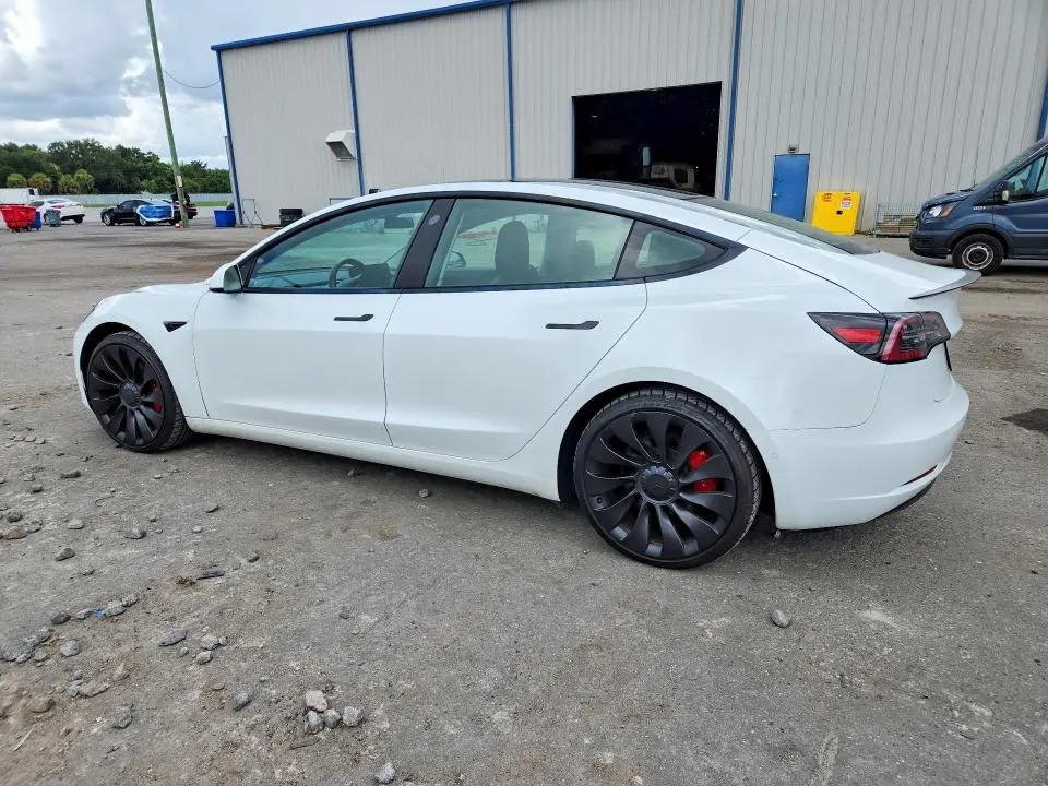 2021 TESLA MODEL 3   