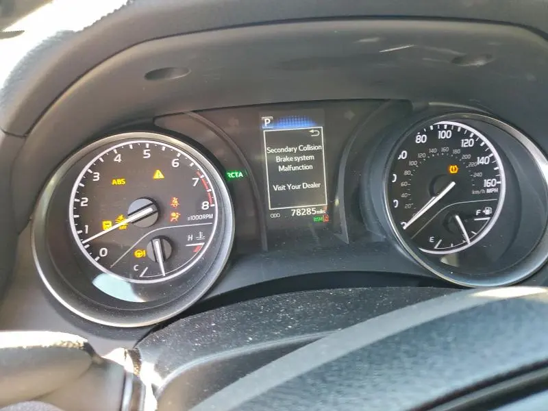 2022 TOYOTA CAMRY SE  