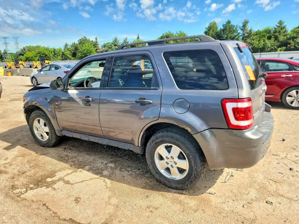 2012 FORD ESCAPE XLT  