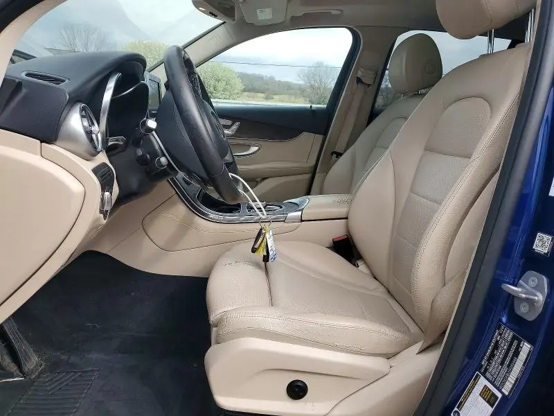 2018 MERCEDES-BENZ GLC 300  