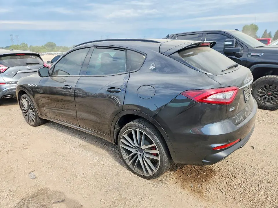 2019 MASERATI LEVANTE GTS  
