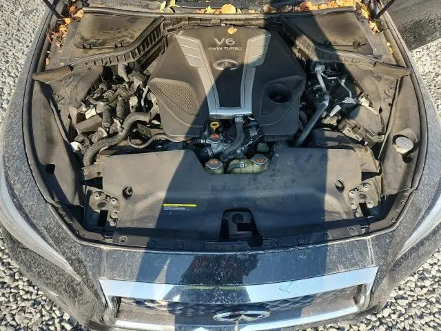 2018 INFINITI Q50 LUXE  