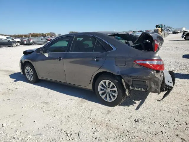 2016 TOYOTA CAMRY LE  