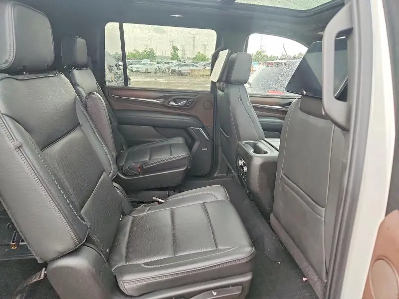 2021 GMC YUKON XL DENALI  