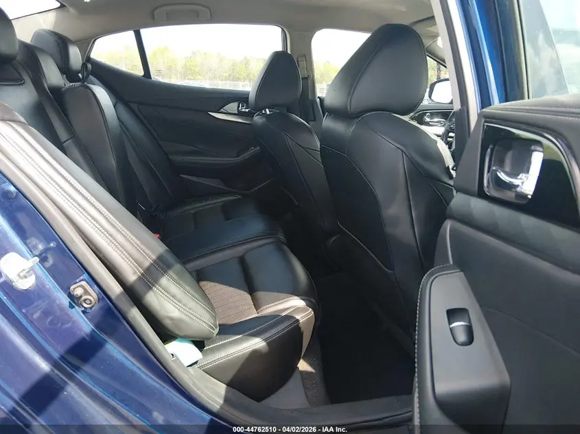 2022 NISSAN MAXIMA SV XTRONIC CVT
