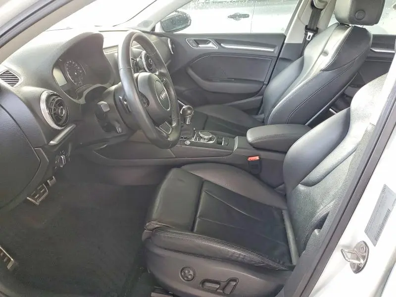 2015 AUDI A3 PRESTIGE S-LINE  