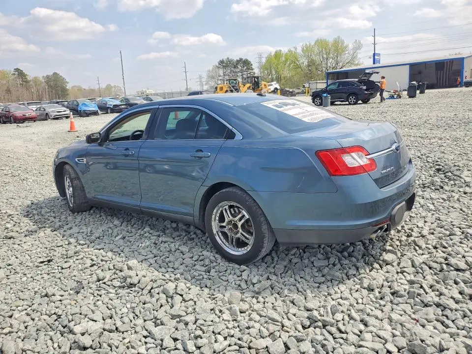 2010 FORD TAURUS SEL  