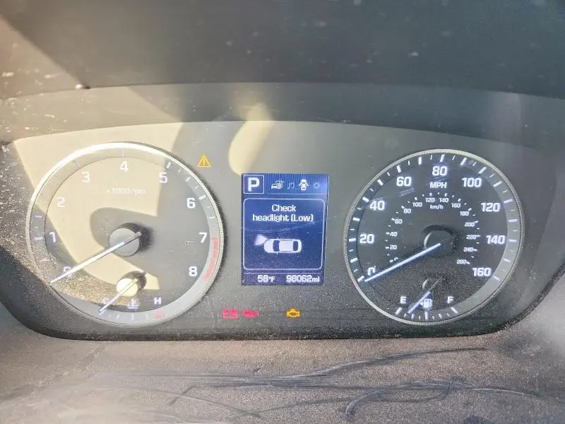 2017 HYUNDAI SONATA SE  