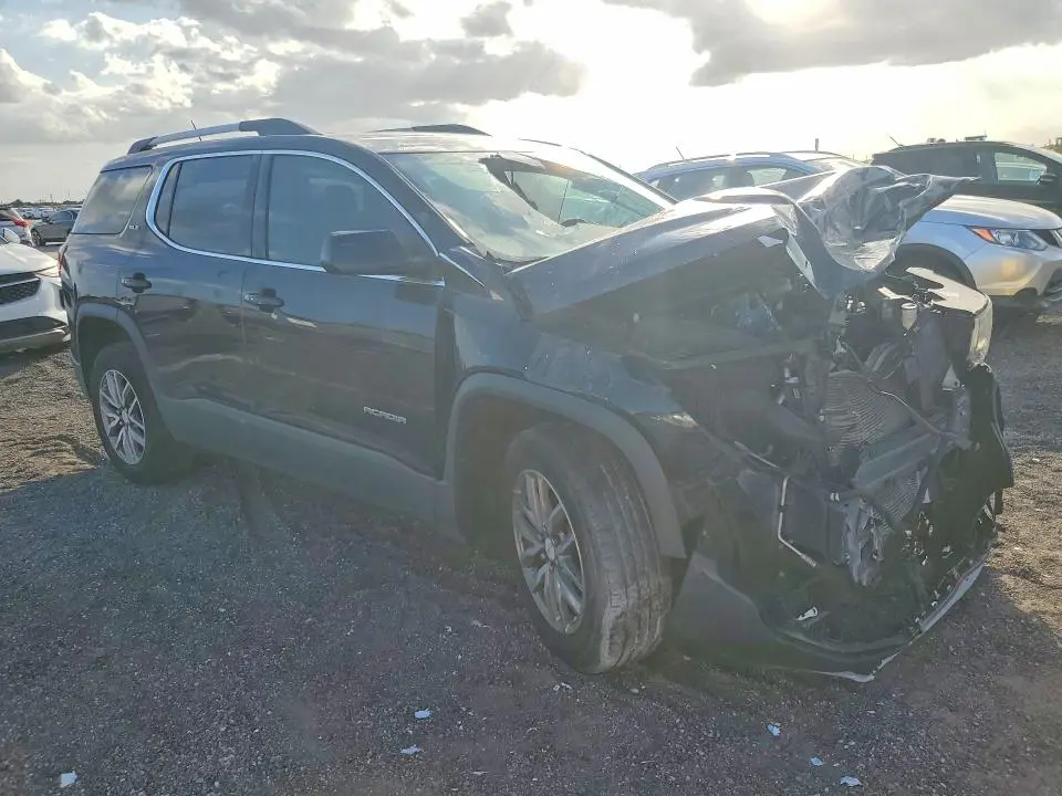 2017 GMC ACADIA SLE  