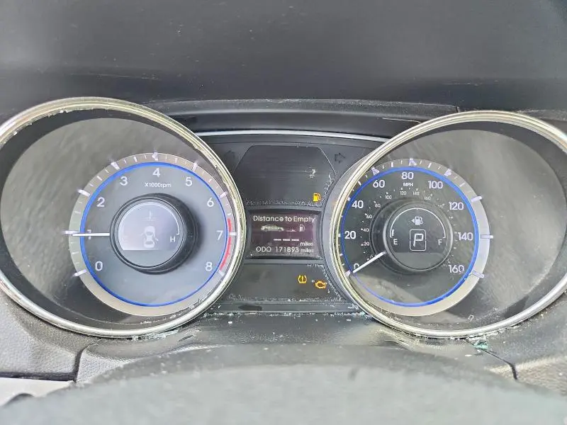 2012 HYUNDAI SONATA GLS  