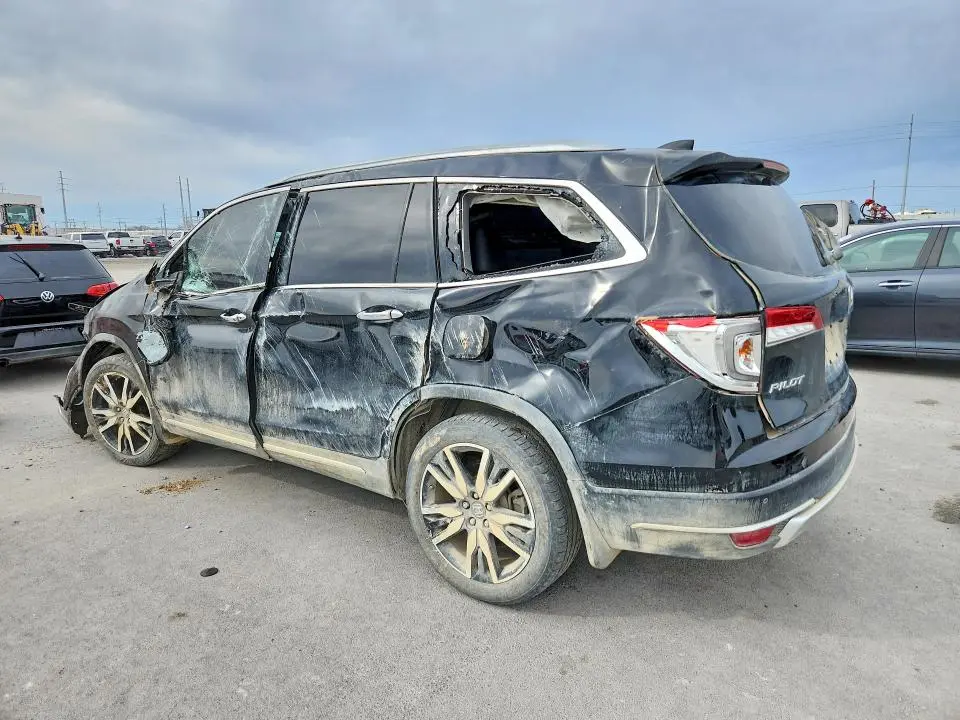 2020 HONDA PILOT TOURING  