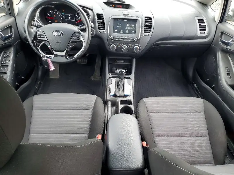 2017 KIA FORTE S  