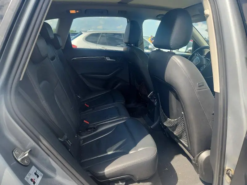 2010 AUDI Q5 PREMIUM PLUS  