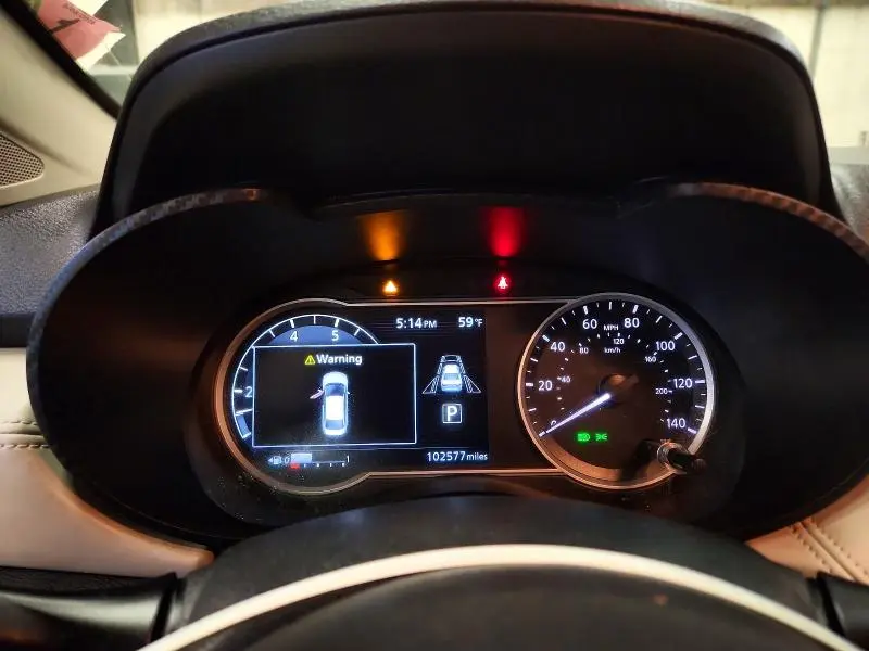 2020 NISSAN VERSA SV  