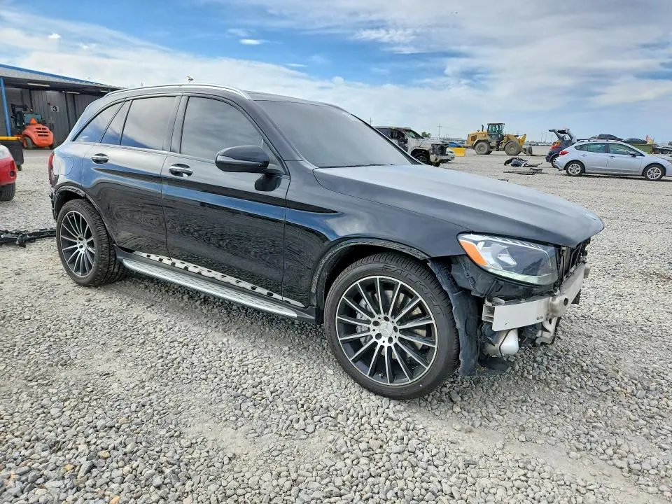 2017 MERCEDES-BENZ GLC 43 4MATIC AMG  
