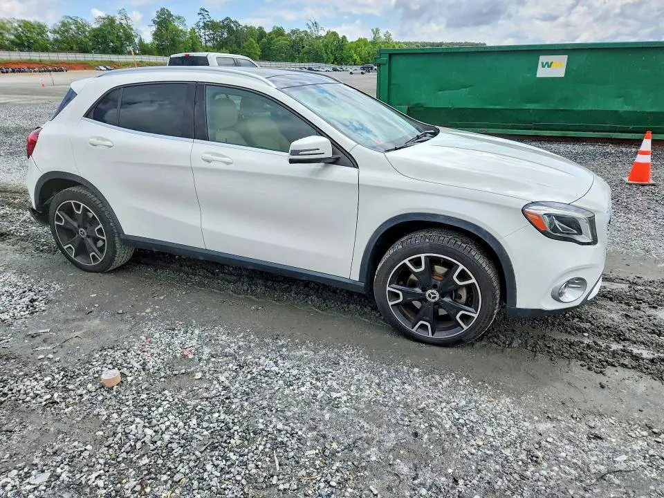 2019 MERCEDES-BENZ GLA 250 4MATIC  