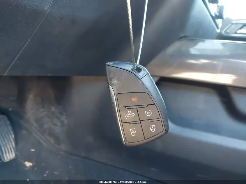 2025 CHEVROLET SILVERADO 1500 4WD  SHORT BED ZR2