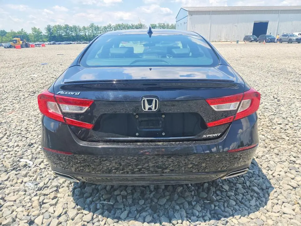 2018 HONDA ACCORD   