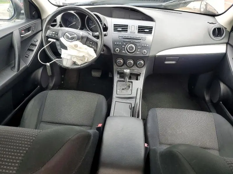 2013 MAZDA 3 I  