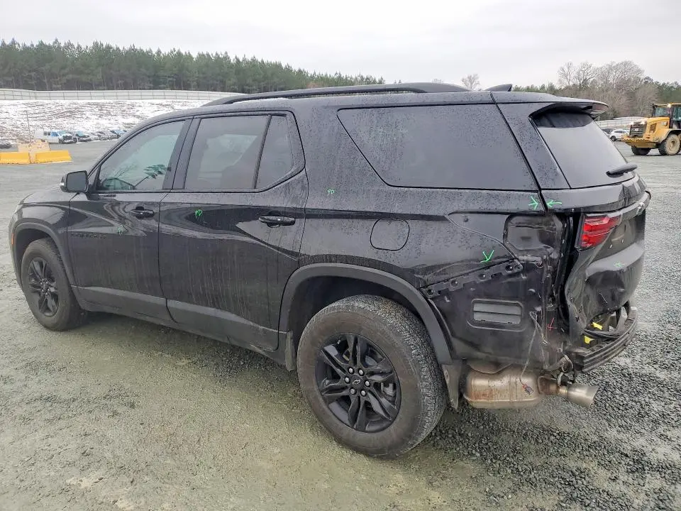 2023 CHEVROLET TRAVERSE LT  