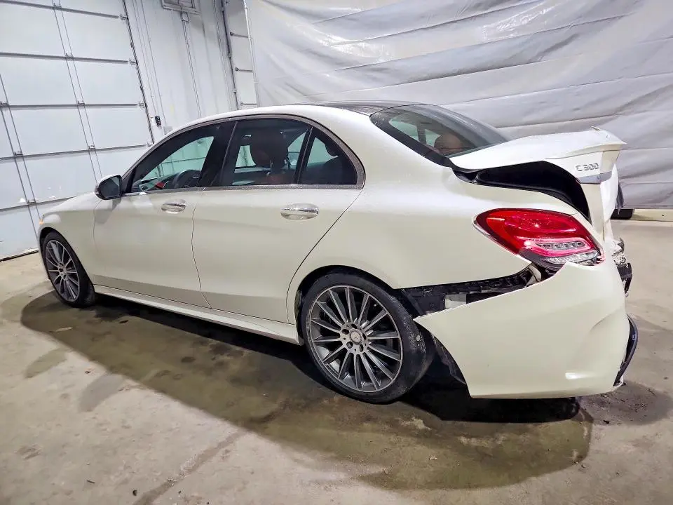 2016 MERCEDES-BENZ C 300  