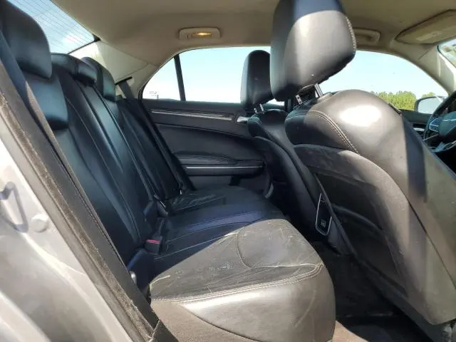 2017 CHRYSLER 300 LIMITED  