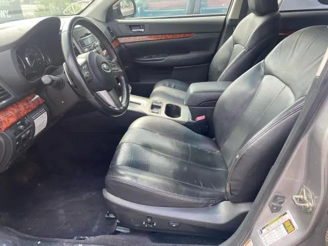 2010 SUBARU OUTBACK 2.5I LIMITED  