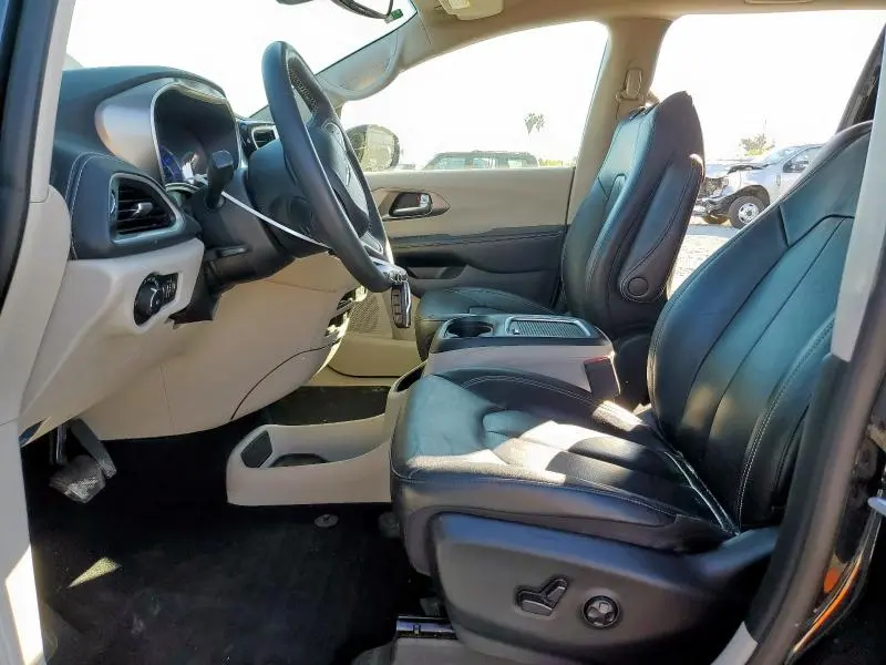 2022 CHRYSLER PACIFICA HYBRID TOURING L  