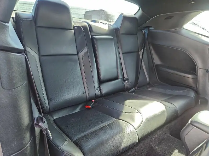 2017 DODGE CHALLENGER SXT  