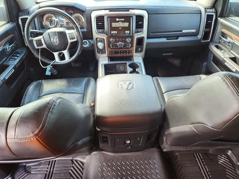 2015 RAM 1500 LARAMIE  