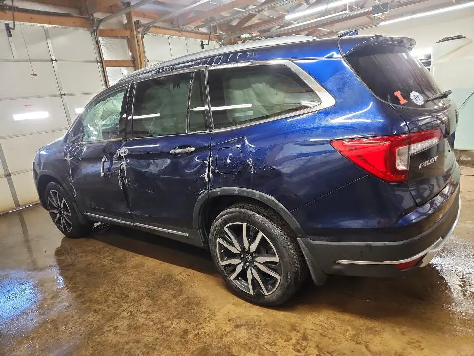 2020 HONDA PILOT TOURING  