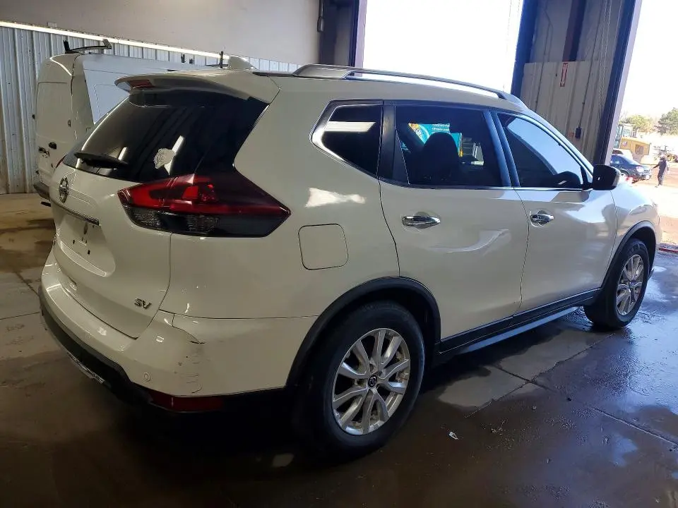 2020 NISSAN ROGUE SV  