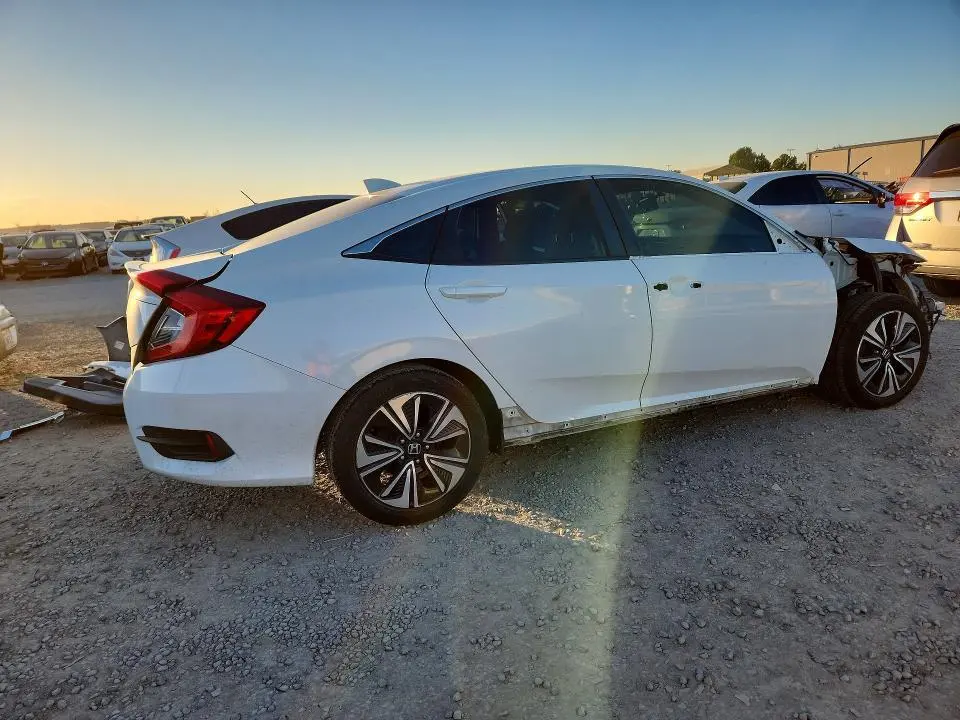 2016 HONDA CIVIC EX  