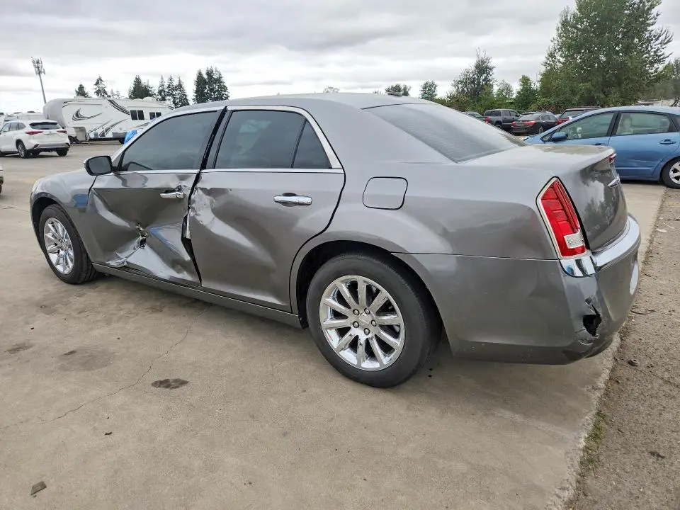 2011 CHRYSLER 300 LIMITED  